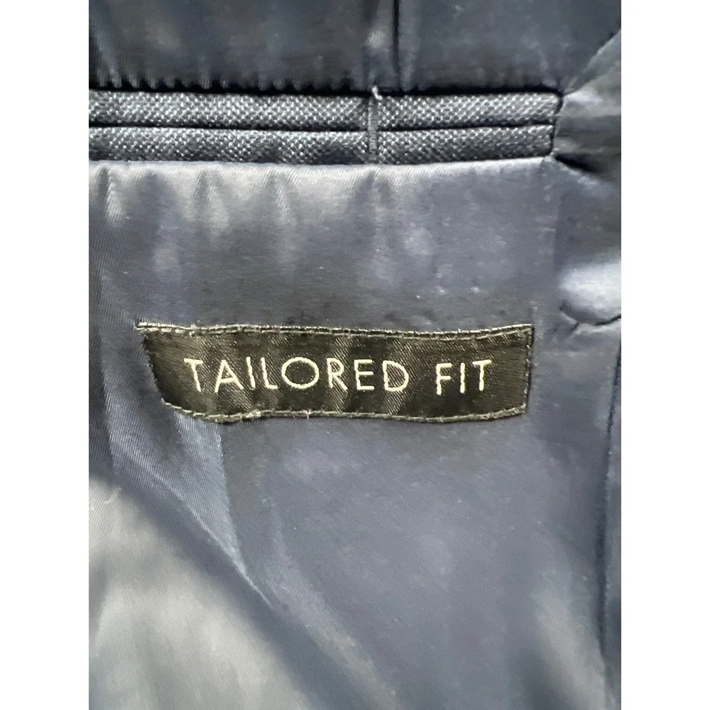 Jos A Bank Traveler's Collection Navy Wool Tailored Fit Blazer Men 42L‎